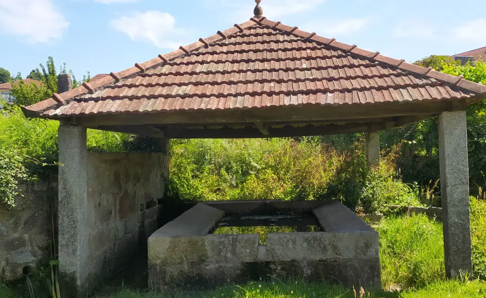 Los lavaderos en donde la ropa se aclaraba y las historias se contaban